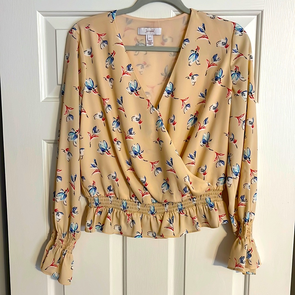 Scripted Crop Blouse